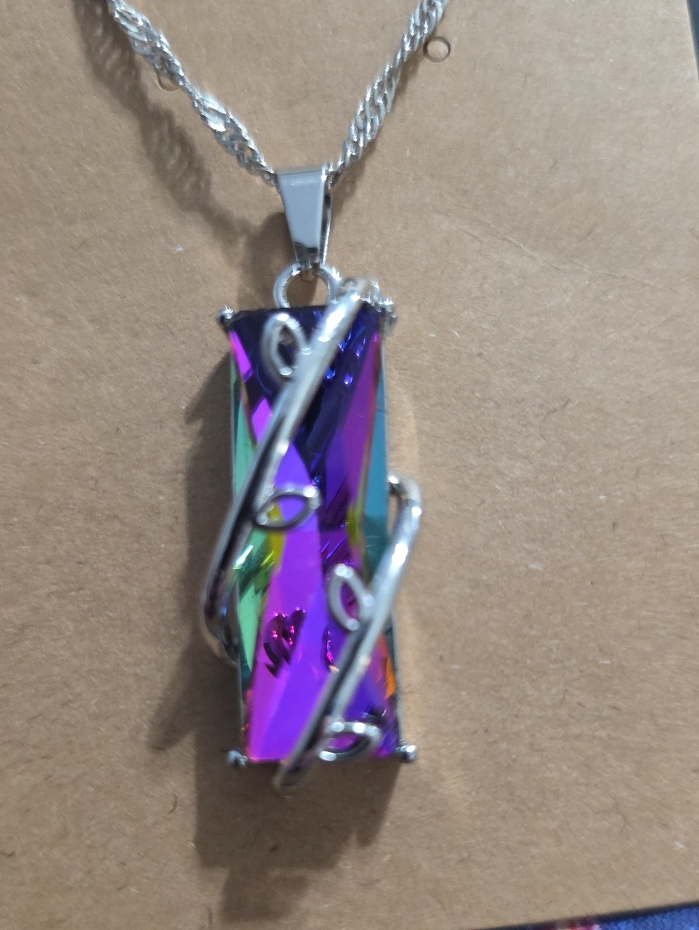 Silver Multicolor Iridescent Pendant Necklace - Fashion Jewelry